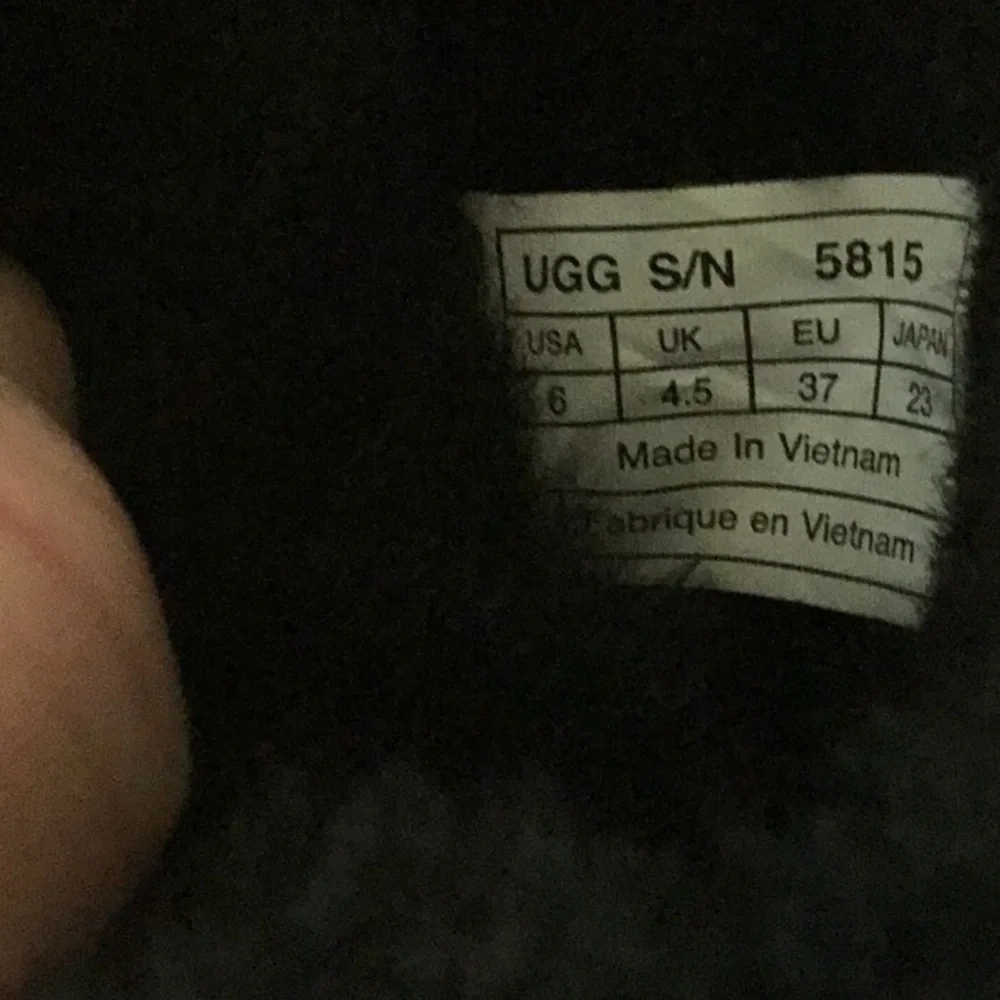 UGG fleece lined